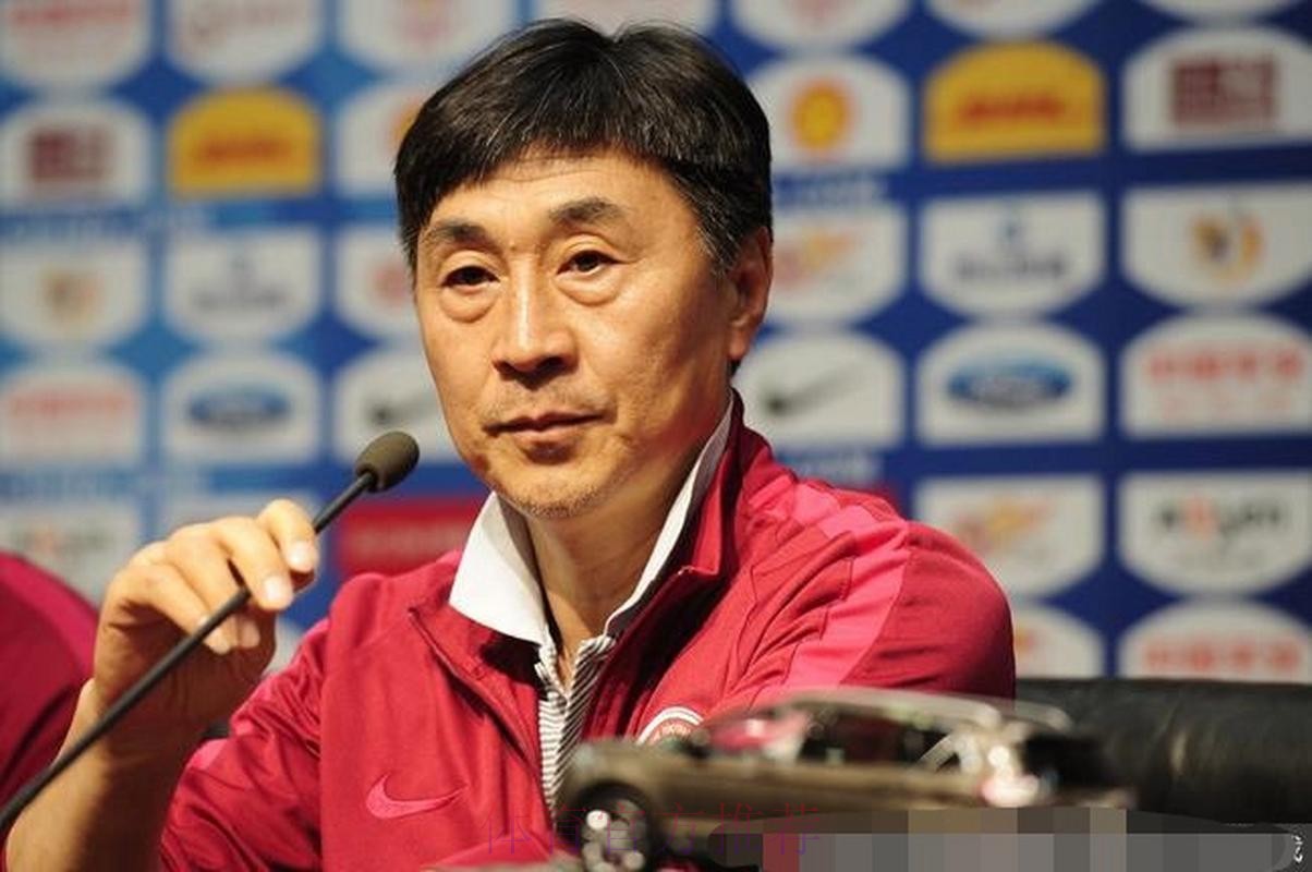 贾秀全出任中国国家女子足球队主教练